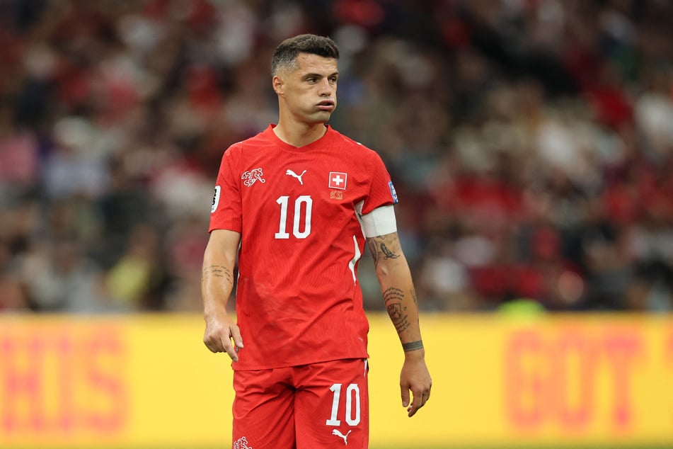 Granit Xhaka (33) ging am Montag mit einem Impf-Geständnis an die Öffentlichkeit.