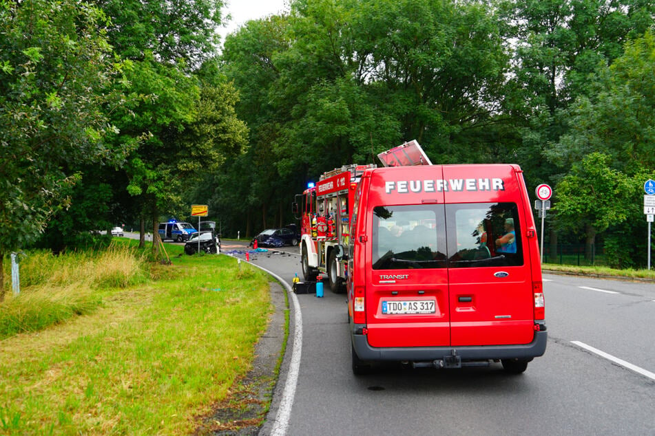 Neben Polizei und Rettungsdienst war auch die Feuerwehr im Einsatz.