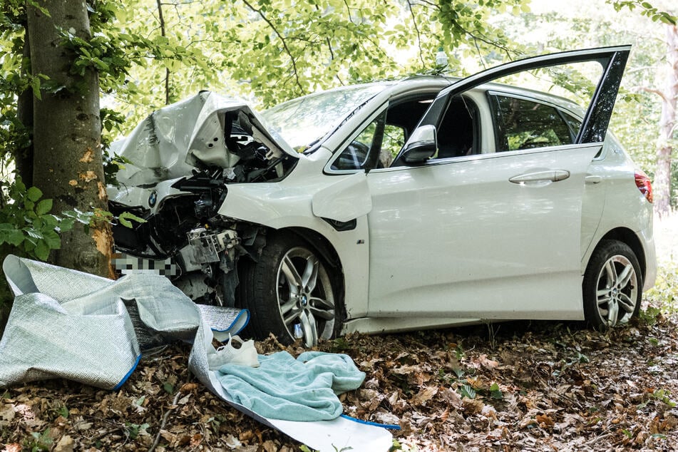 Die Seniorin erlitt bei dem Unfall nach ersten Erkenntnissen nur leichte Verletzungen.