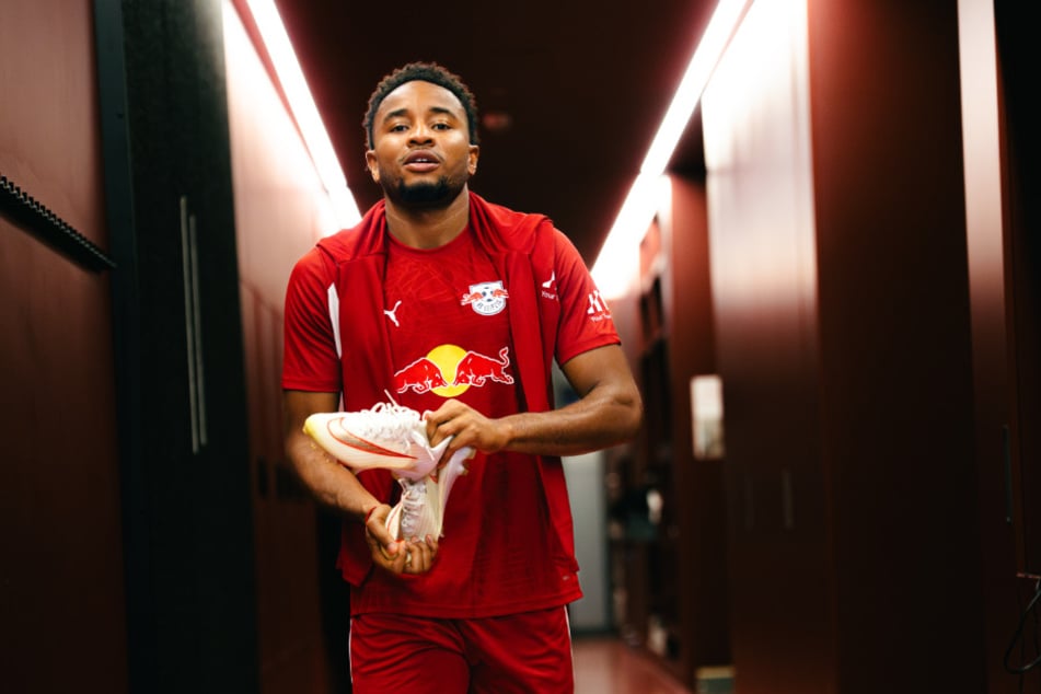 Christopher Nkunku (28) schnürt seine Schuhe für mindestens eine Saison wieder für RB Leipzig.
