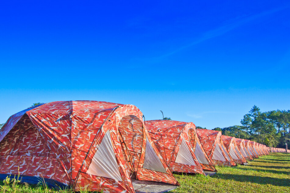 Die neuesten Zelte der Saison gibt es in Dresden-Weißer Hirsch zu bestaunen.
