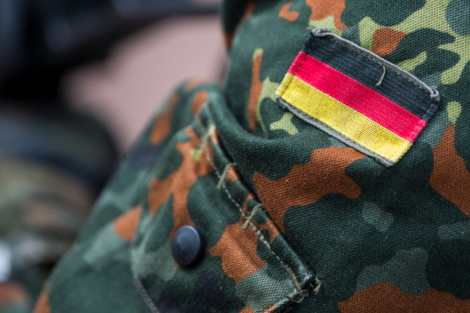 Tödlicher Unfall: Fahrschüler der Bundeswehr stürzt mit Motorrad Böschung hinab