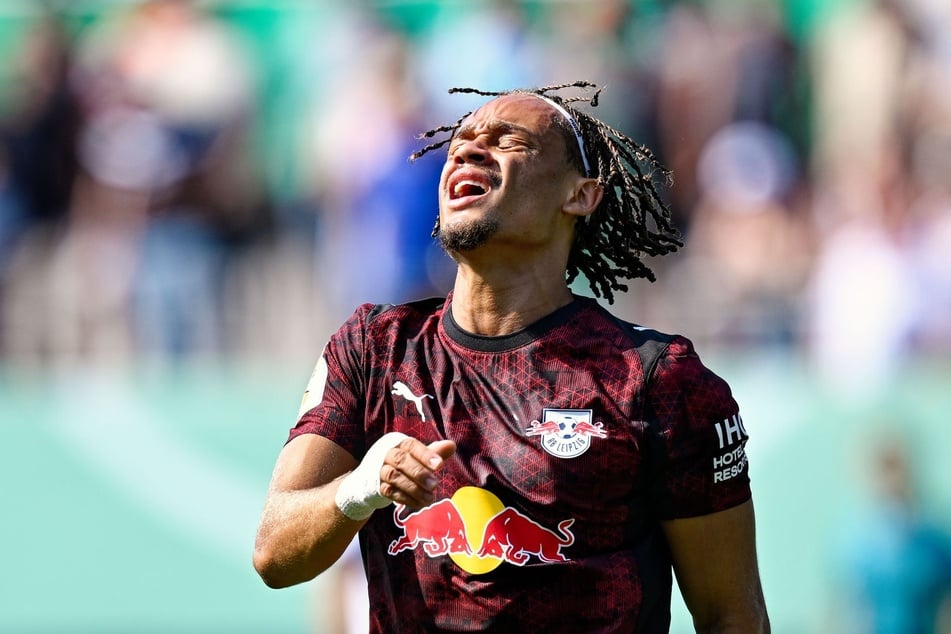 Xavi Simons (22) enttäuschte auf ganzer Linie gegen den FC Bayern, bekam dafür im Nachgang auch heftig Kritik ab.