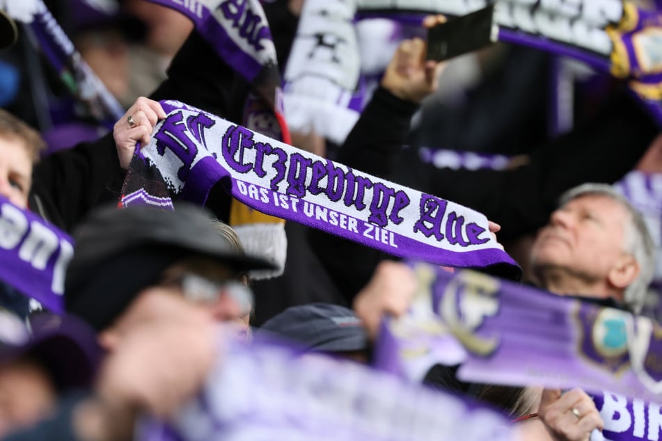 Großer Frust bei den Aue-Fans: Wer kein Vereinsmitglied ist, konnte nicht am Info-Abend teilnehmen.