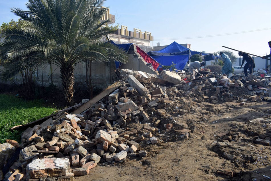 Attentat, während die Gäste ausgelassen tanzen: Sieben Tote und viele Verletzte bei Hochzeitsfeier