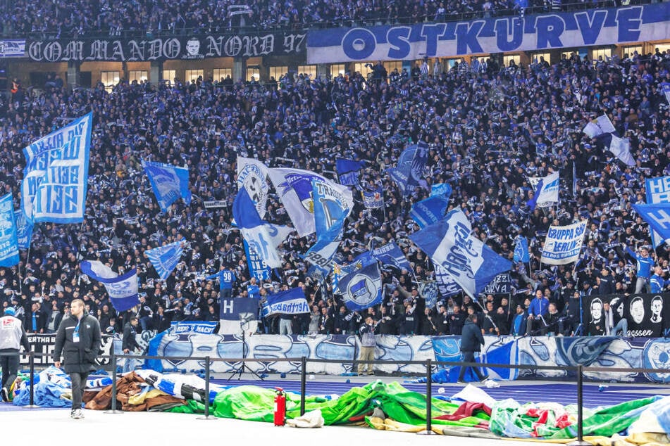 Das Olympiastadion wird am Samstag gegen Schalke wieder pickepackevoll sein.