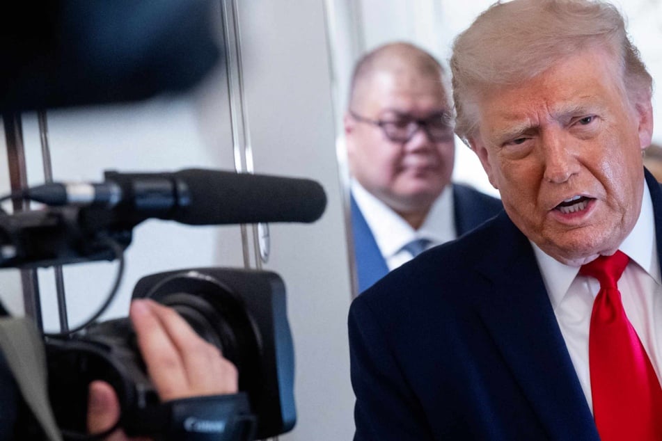 Trump urges more "surgical" strikes against Hezbollah after tense Netanyahu call