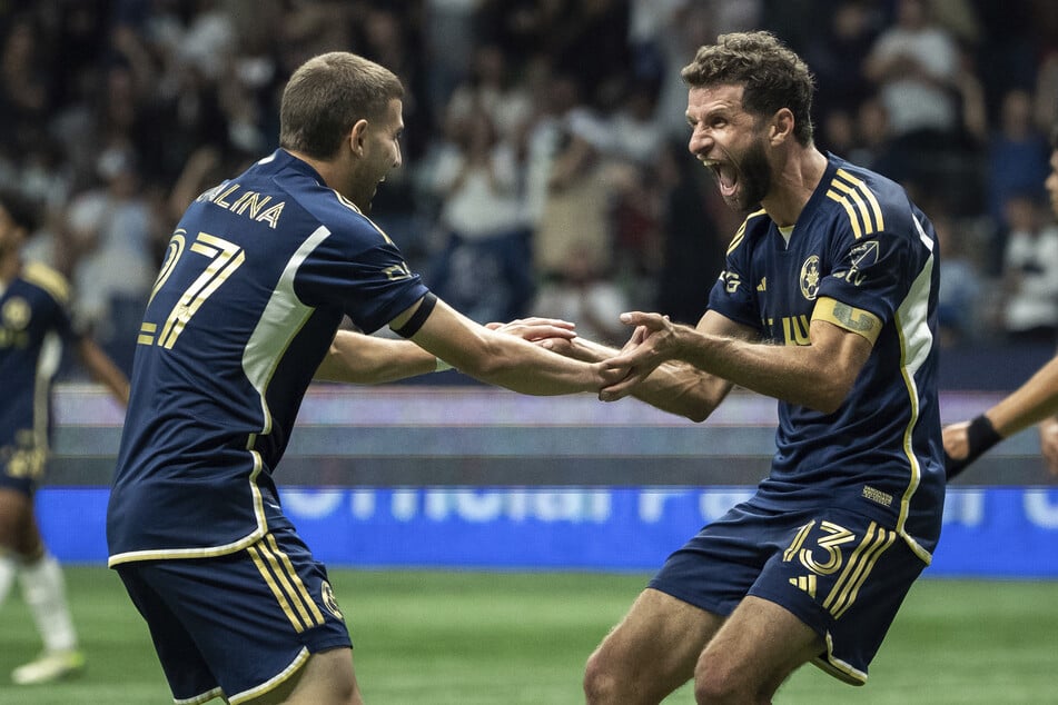 Thomas Müller (36, r.) lässt seine Spielerkarriere in Kanada ausklingen. Kehrt er dann nach München zurück?