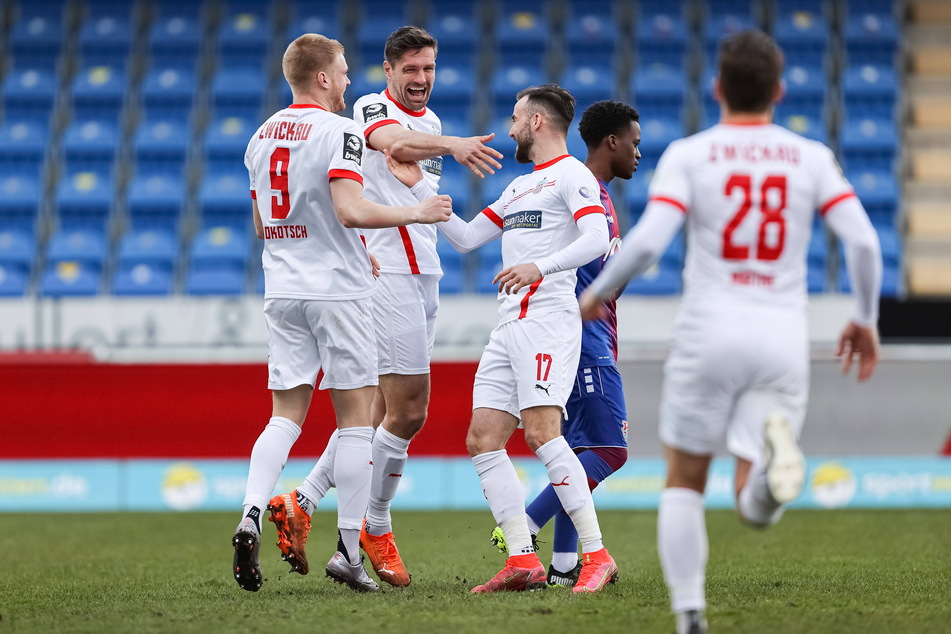 Traf bereits in der 1. Spielminute zum 1:0: FSV-Stürmer Ronny König (37).
