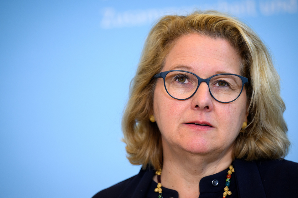 Svenja Schulze (55, SPD), Bundesministerin für wirtschaftliche Zusammenarbeit und Entwicklung, reist ins Krisengebiet. (Archivbild)