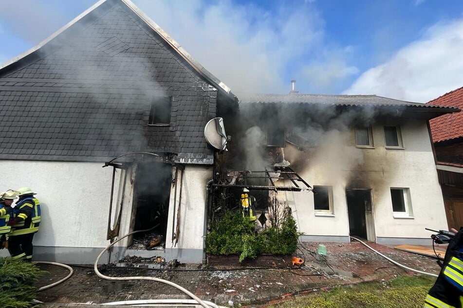Schwiegersohn rettet Rentnerin aus brennendem Haus