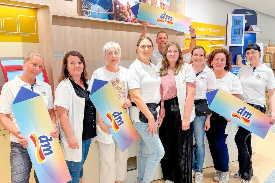 Das dm-Team in Harsewinkel freut sich auf Euch.