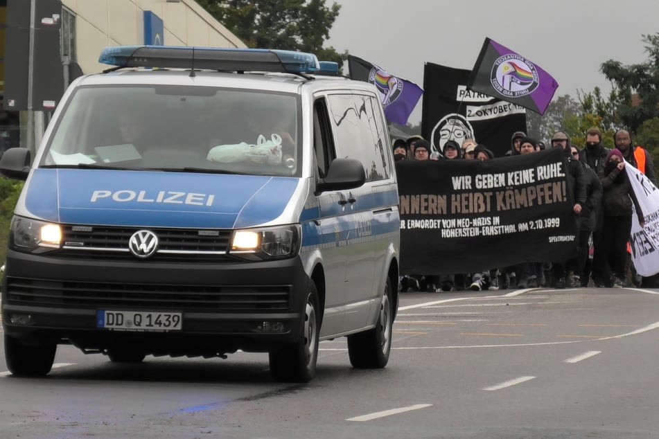 Die Polizei sicherte die Demos in Hohenstein-Ernstthal ab.