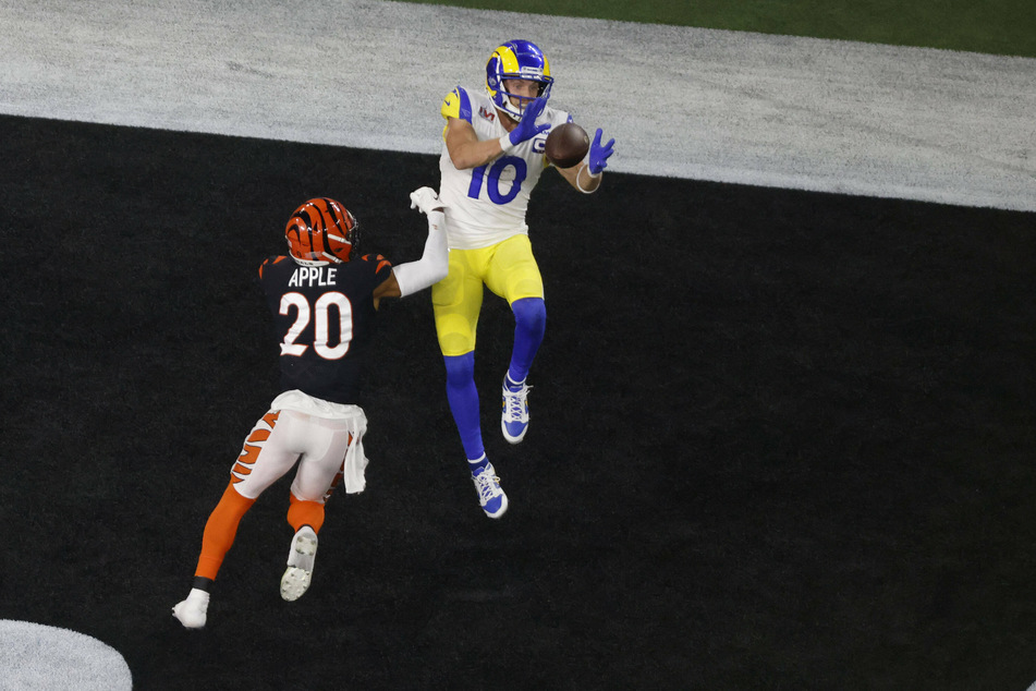 Bengals Tee Higgins Facemask touchdown What do you think? Super Bowl Vs  Rams 