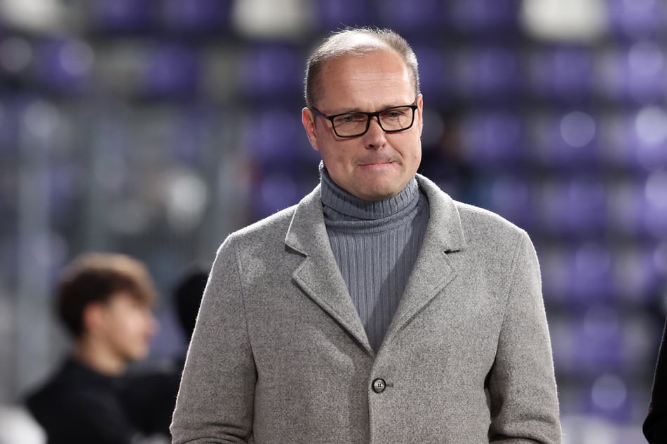 FCE-Präsident Thomas Schlesinger (53) ärgert sich über den derzeitigen Stillstand im Verein.