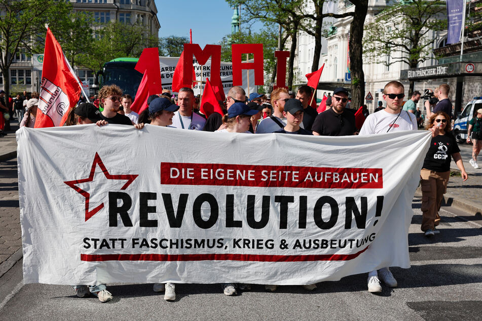 Der Rote Aufbau mobilisierte 1800 Menschen zur "Revolutionären 1. Mai-Demo".