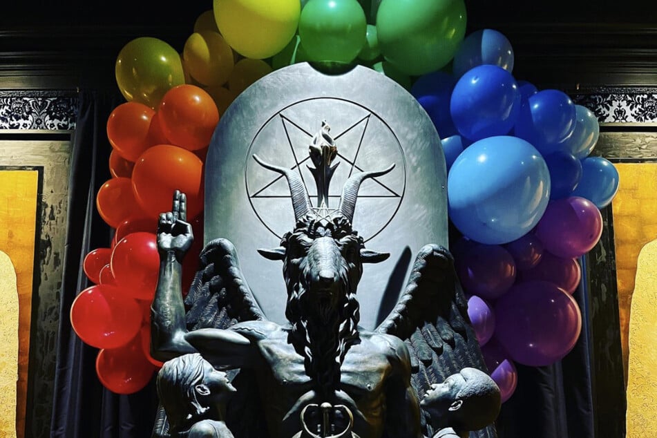 Der Satanische Tempel ist für seine linke Politik und Aktivismus bekannt.