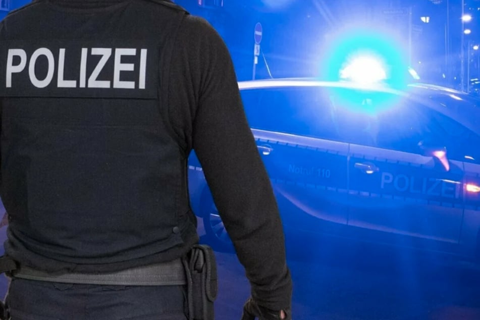 Die Polizei versucht nun die Identität des Angreifers aus dem Park herauszufinden. (Symbolfoto)