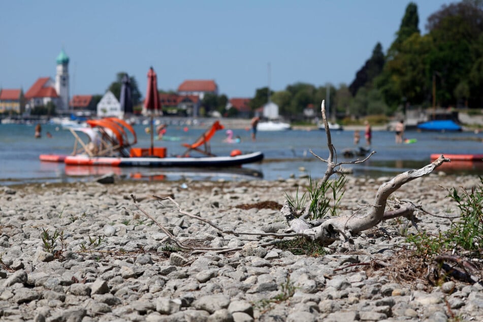 Vielerorts waren in Bayern 2026 stellenweise nicht nur das Grundwasser zu niedrig, sondern beispielsweise auch die Flussstände.