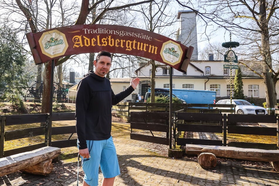 Sascha Winkler (37) will den traditionsreichen Adelsbergturm auf Vordermann bringen.