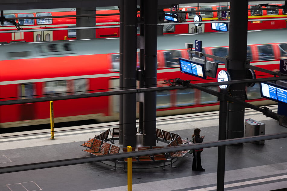 Am und rund um den Berliner Hauptbahnhof wird umfangreich am Streckennetz gebaut. (Symbolfoto)