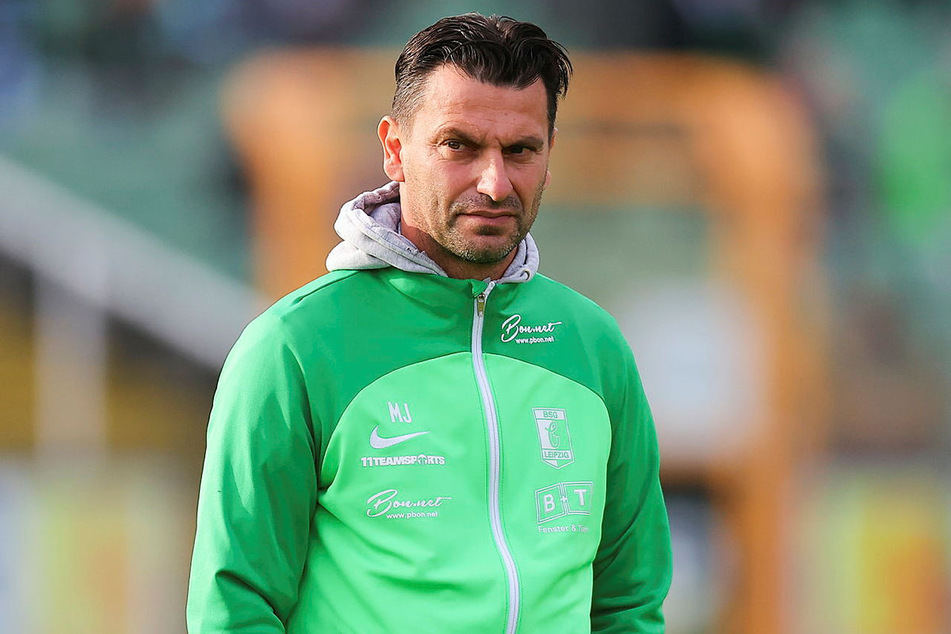 Chemie Leipzigs Trainer Miroslav Jagatic (47) muss sein Team wegen der Spielabsage nicht weiter auf Energie Cottbus vorbereiten.