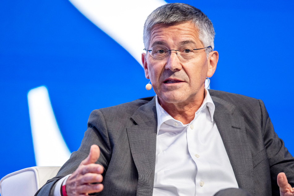 Herbert Hainer (67), derzeitiger Präsident des FC Bayern München, hat sich zur Jahreshauptversammlung des Vereins geäußert.