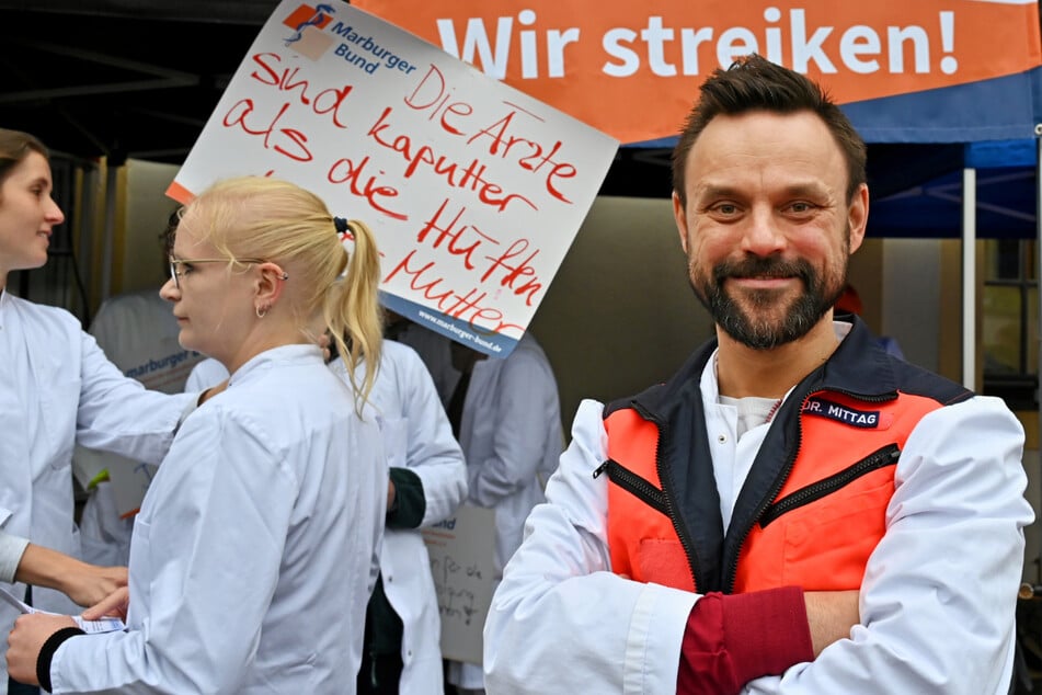 Dresden: Ärzte streiken in Dresden für mehr Geld