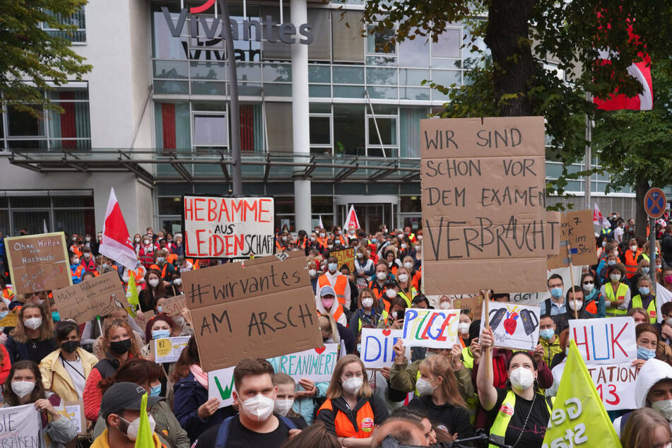 Berlin: Warnstreik beendet: Verdi berät über Vorgehen bei Charité und Vivantes