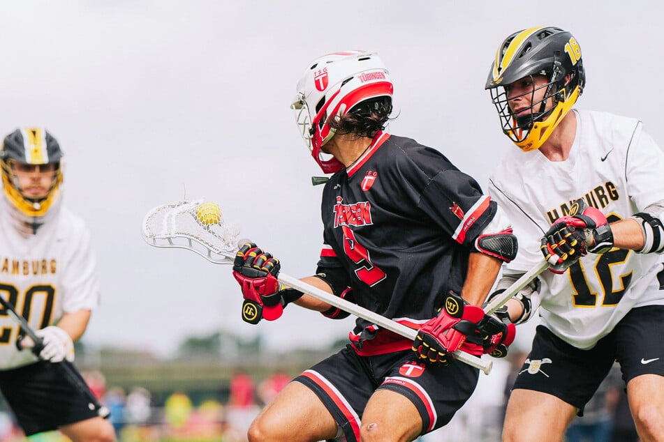 In der Teamsport-Arena im Ostragehege wird am Freitag unter anderem Lacrosse gespielt.