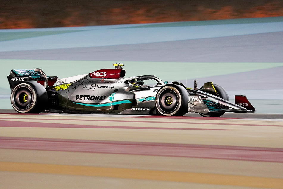 In diesem Jahr ist Mercedes-Pilot Lewis Hamilton wieder mit einem Silberpfeil unterwegs.