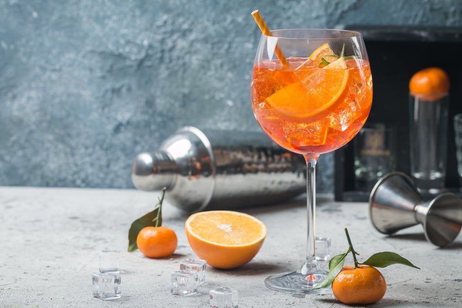 Der klassische Aperol Spritz ist der Sommercocktail schlechthin.