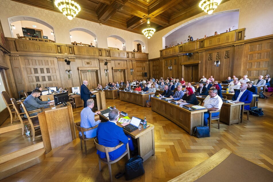 Im Chemnitzer Stadtrat gibt es künftig zwei AfD-Fraktionen.