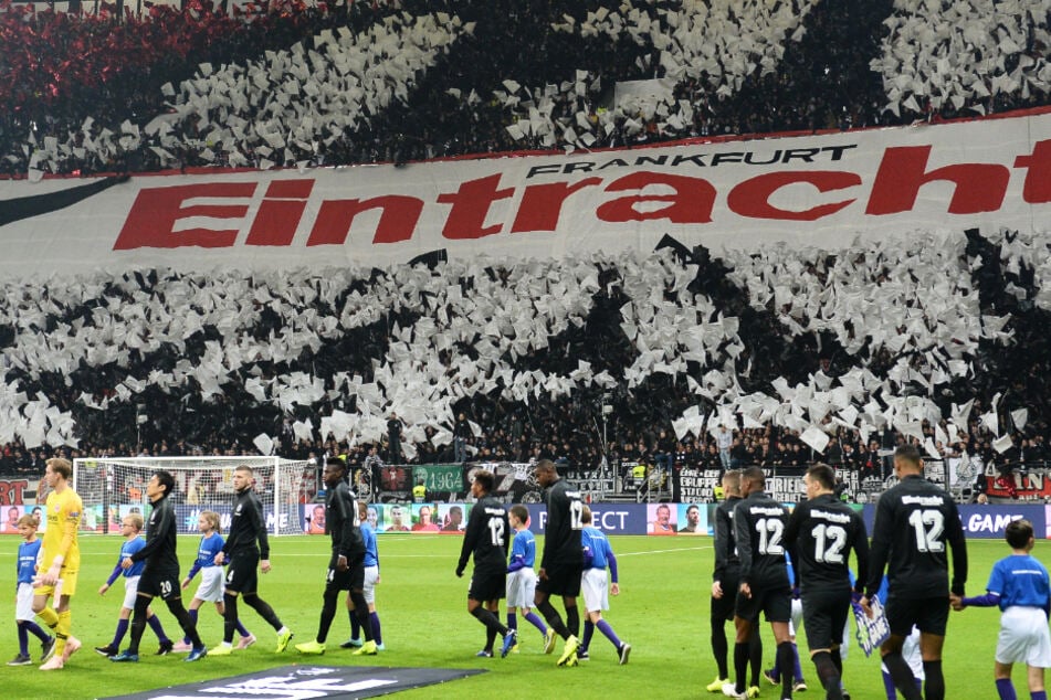 Die Fans von Eintracht Frankfurt werden sich bei Heimspielen künftig im "Deutsche Bank Park" versammeln.