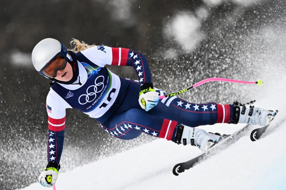 Lindsey Vonn suffered a ruptured ACL just over a week before her Olympic race.
