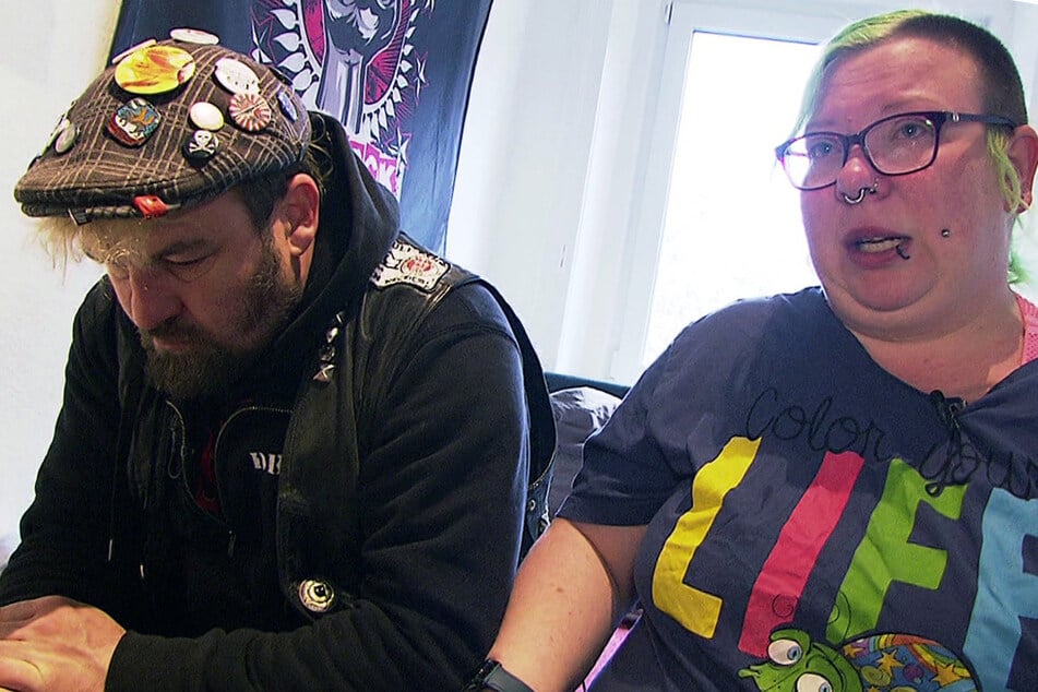 Punkerin findet Freund tot im Bett: "'Ne Stunde vorher saß er noch da"