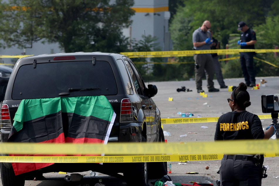 Chicago-area Juneteenth shooting leaves one dead and dozens injured