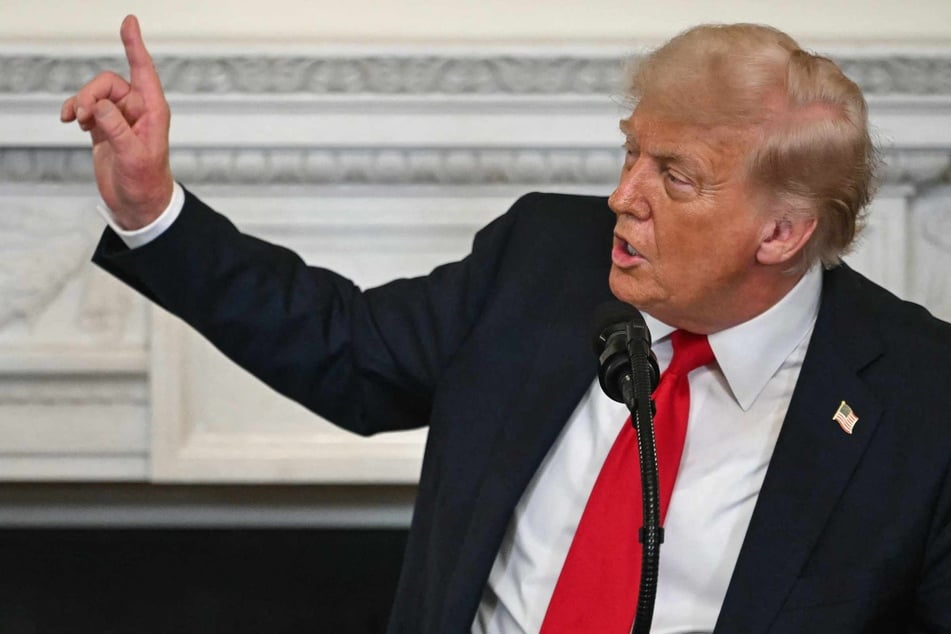 Trump gives Russia 50 days to make Ukraine peace deal – or face 100% tariffs