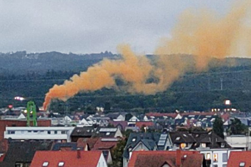 Die Wolke wurde vom Wind in Richtung Aschaffenburg geweht, die Stadt wandte sich mit einer Warnung an die Bevölkerung.