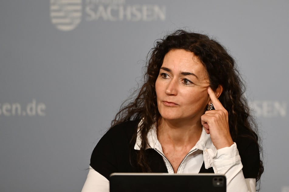 Justizministerin Constanze Geiert (50, CDU) betrachtet mit Sorge die wachsende Kriminalität von Kindern und Jugendlichen.