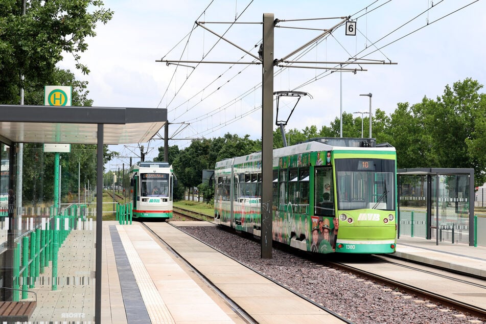 Die Straßenbahnstrecke in den Magdeburger Stadtteil Rothensee wurde fertiggestellt.