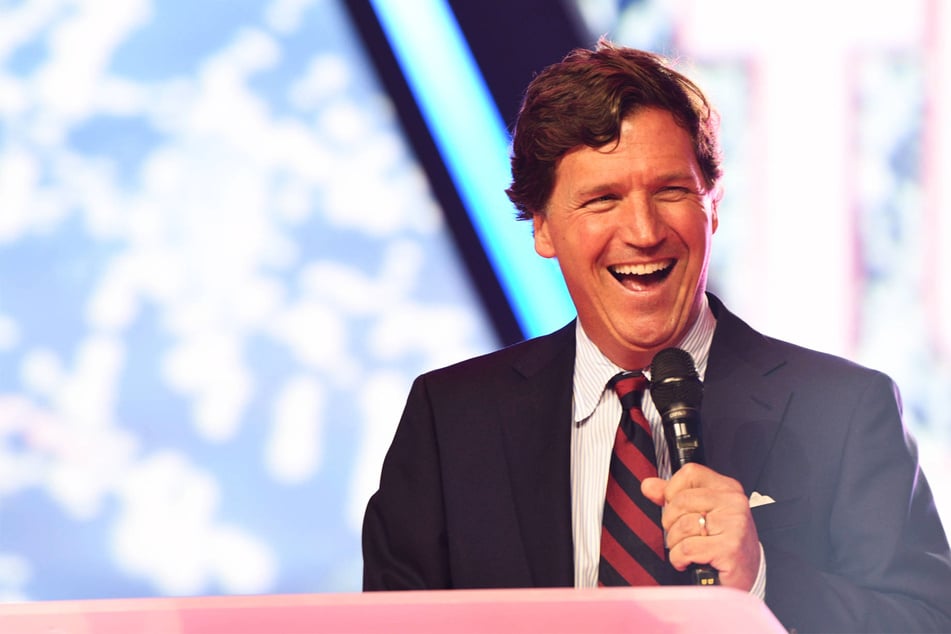 Tucker Carlson announces he'll form new political party after massive MAGA breakup