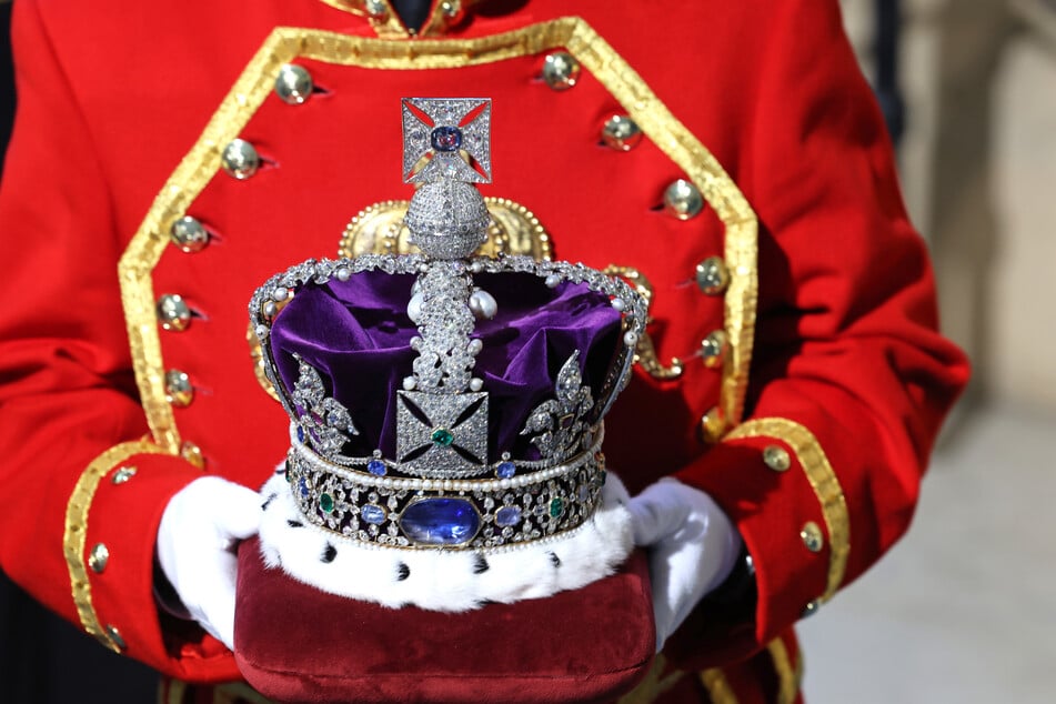 Die Imperial State Crown: Die Kronjuwelen sind der Höhepunkt der Ausstellung im Tower of London. (Archivfoto)