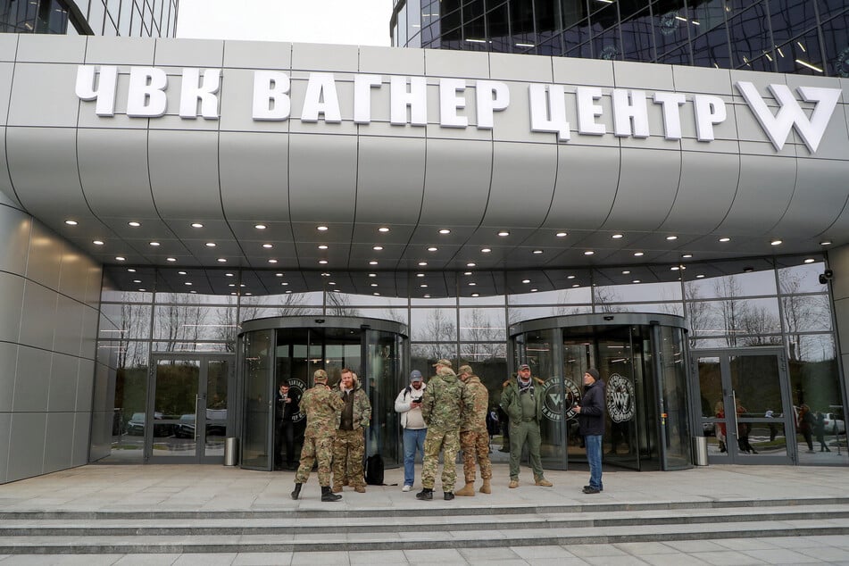 Russian mercenary leader threatens war crimes in terrifying "kill all" rant