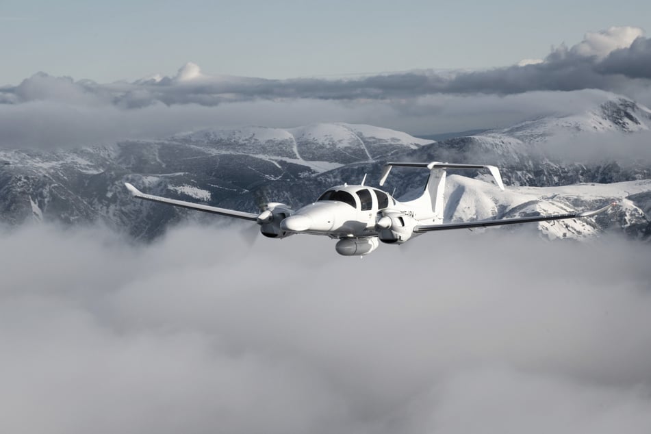 In den nächsten Wochen und Monaten wird das 2300 Kilo schwere Flugzeug für diverse Tests abheben.