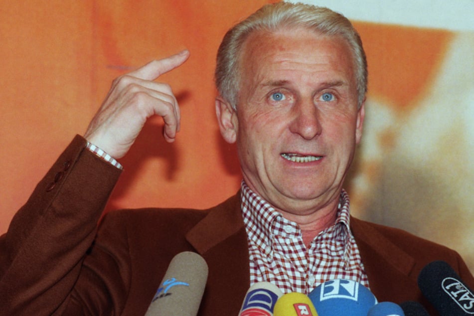 Das Bild zeigt Giovanni Trapattoni (83) einen Monat nach der legendären Pressekonferenz.