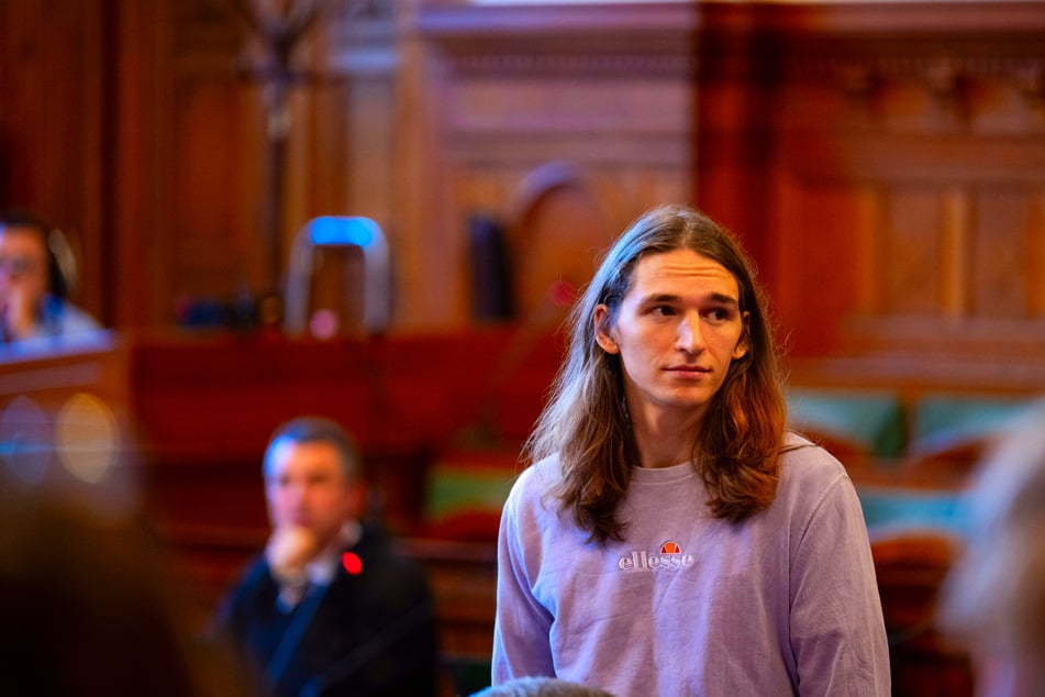 T. wird beschuldigt, Teilnehmer einer Neonazi-Gedenkveranstaltung in Budapest im Februar 2023 angegriffen zu haben. (Archivfoto)