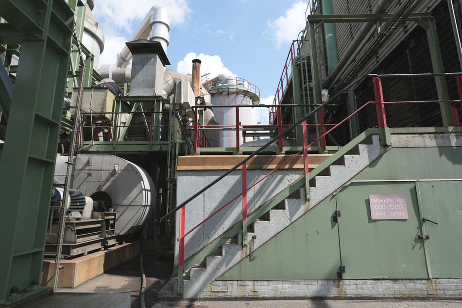 Aurubis will den schrecklichen Vorfall in enger Kooperation mit den zuständigen Behörden aufarbeiten.