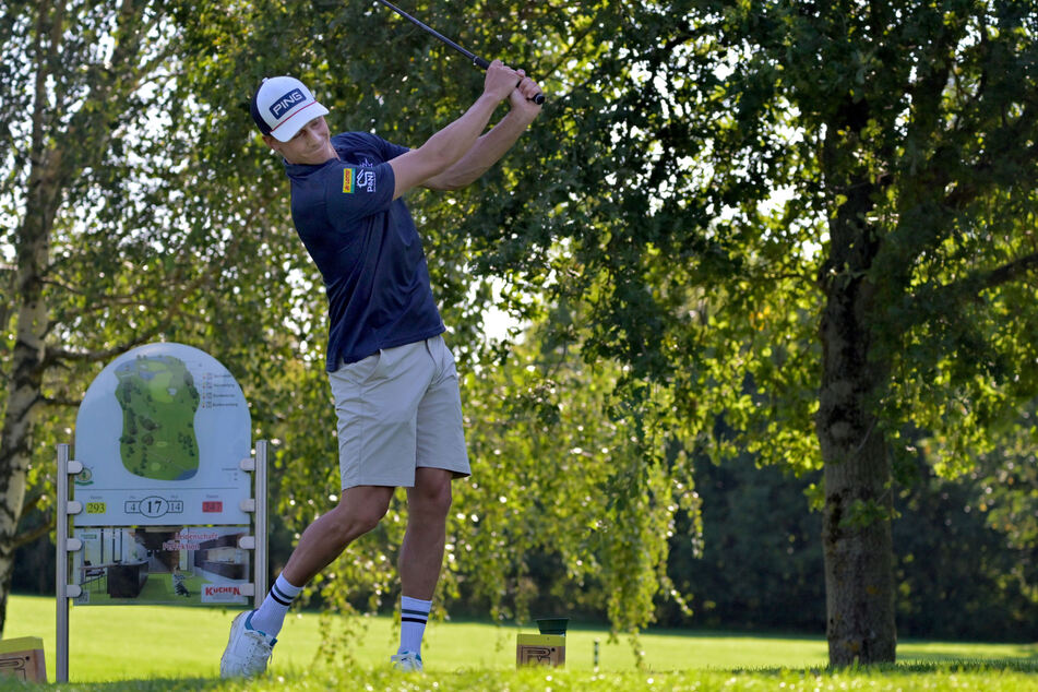 Im Sommer schaltet David Rundqvist auf dem Golfplatz ab. Mit seinem Handicap von zwei war er bei Eislöwen-Turnier ein beliebter Mitspieler.