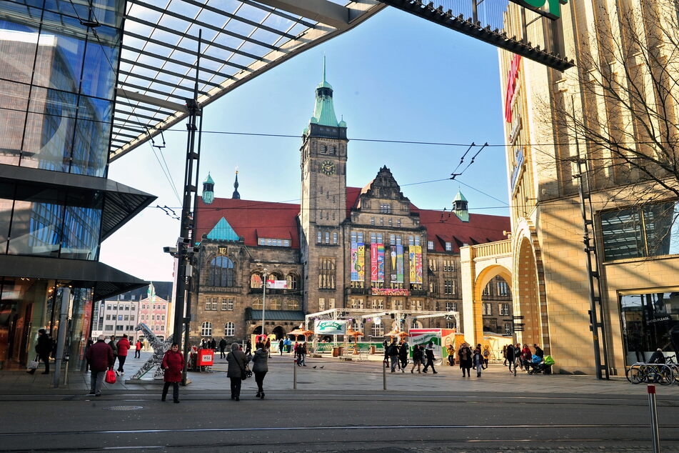 Bei einem geführten Rundgang könnt Ihr am Samstag das Chemnitzer Rathaus entdecken.